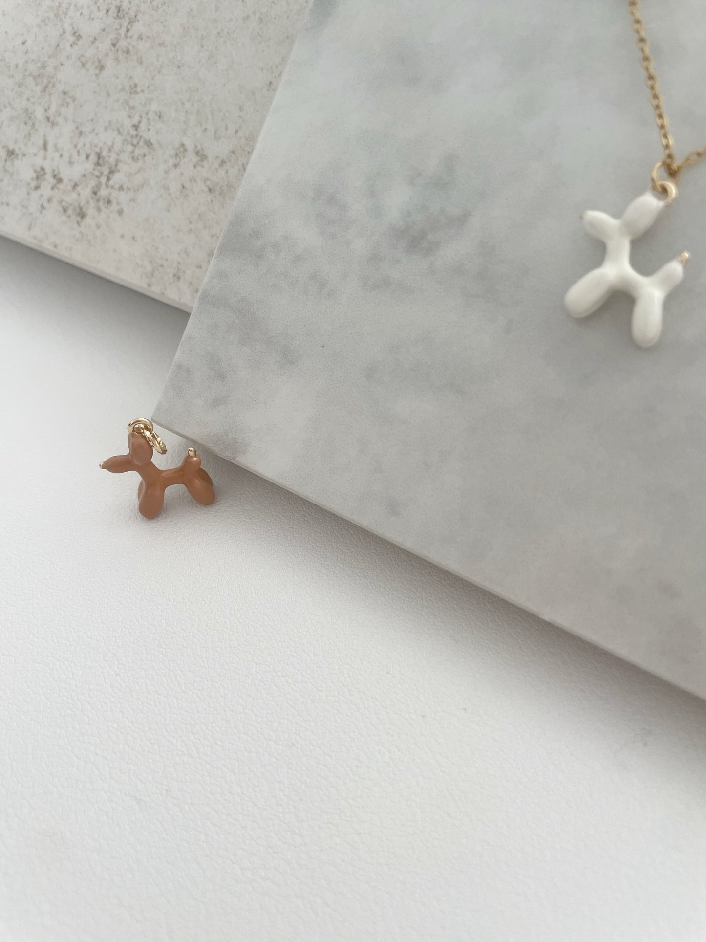 COLLAR PERRITO GLOBO