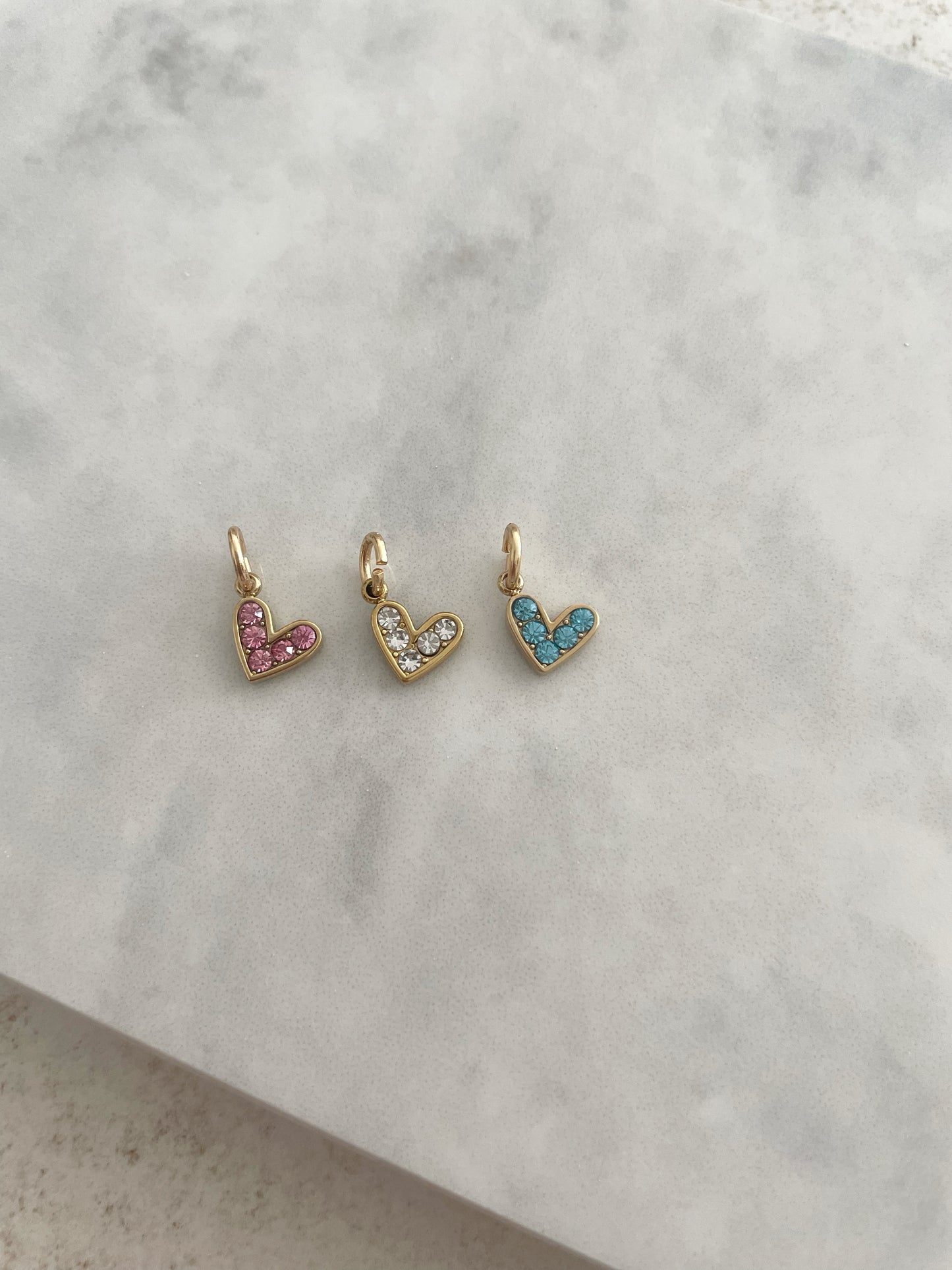 CHARM CORAZONES CIRCONITAS