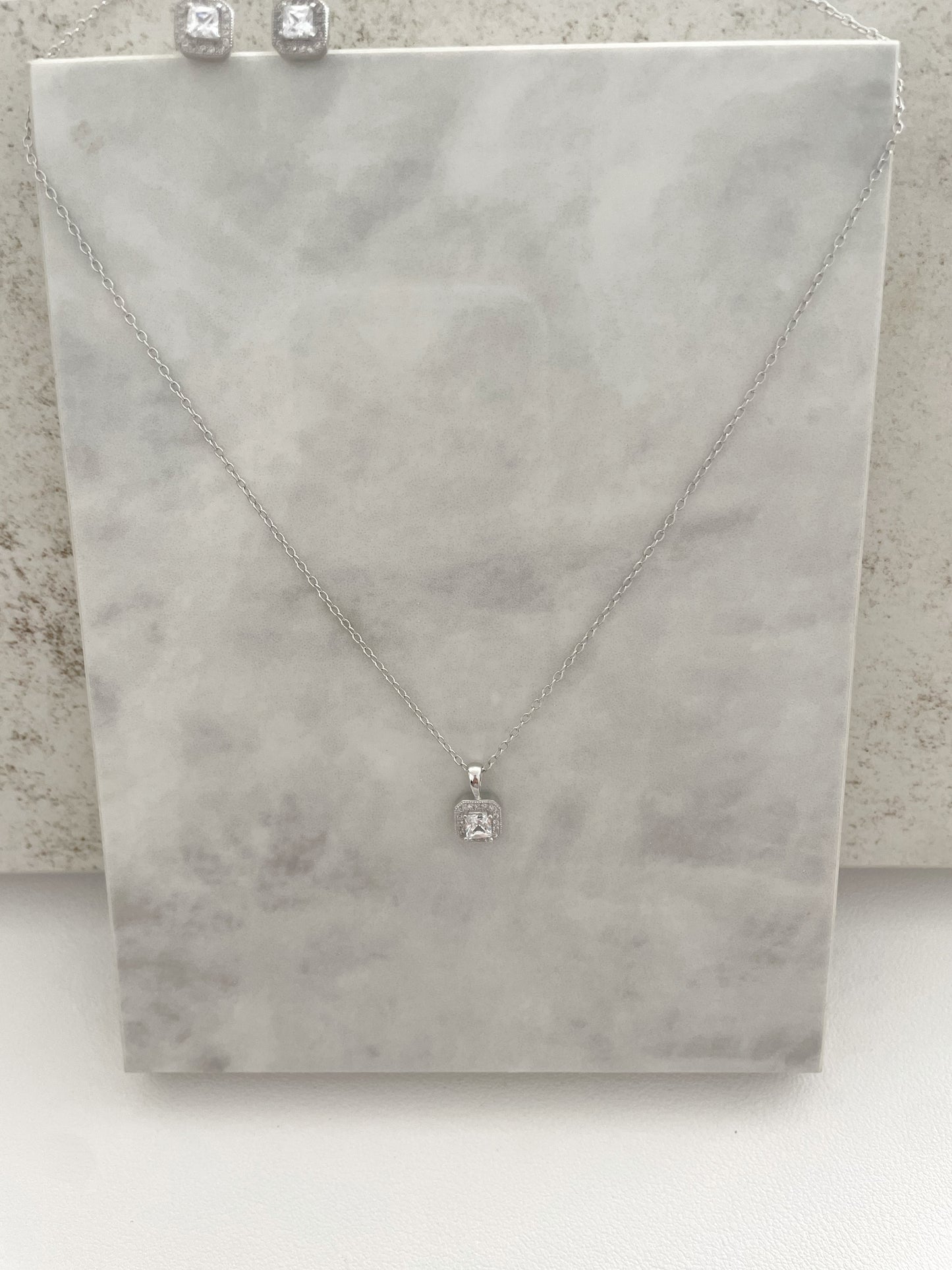 CONJUNTO CIRCONITA LUZ