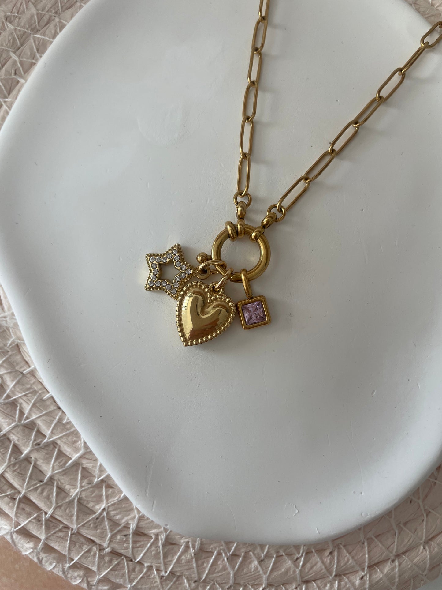 COLLAR AMOR PERSONALIZABLE (incluye 3 charms)