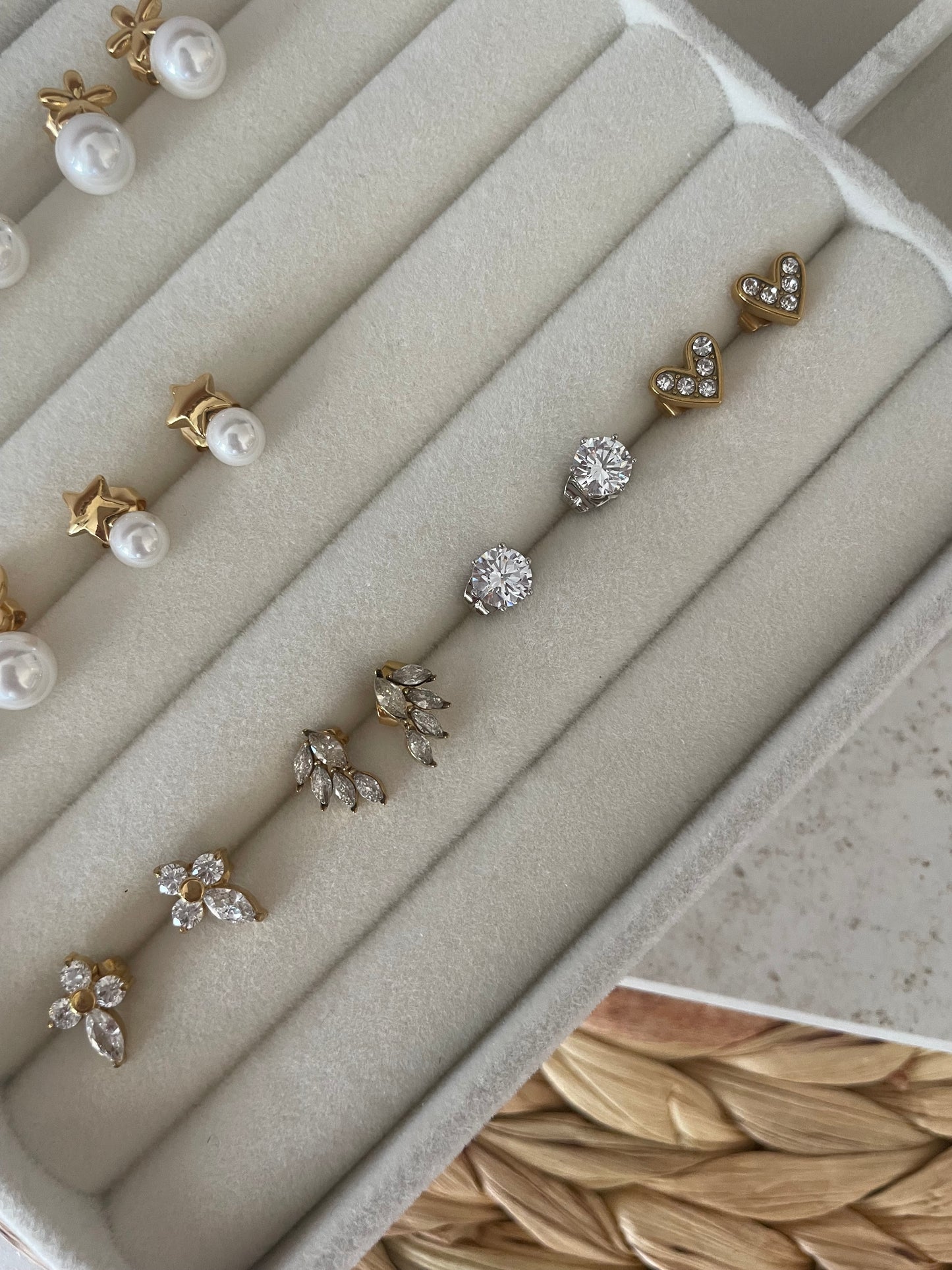 PENDIENTES CIRCONITAS