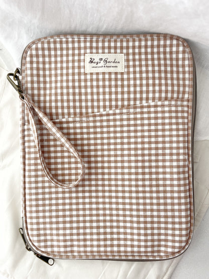 BOLSA FUNDA TABLET LISBOA
